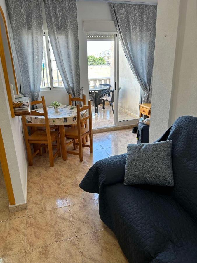 Apartament Mariha Torrevieja Eksteriør billede